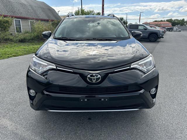 Photo of 2017 Black Toyota RAV4