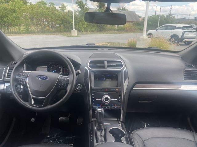 Photo of 2019 Agate Black Metallic Ford Explorer