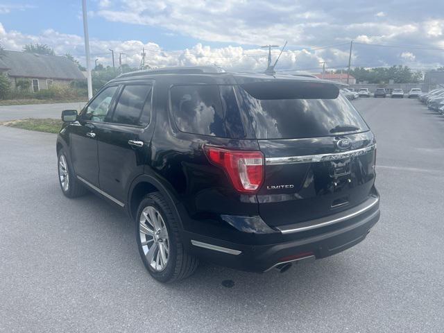 Photo of 2019 Agate Black Metallic Ford Explorer