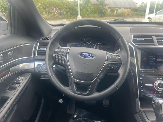 Photo of 2019 Agate Black Metallic Ford Explorer