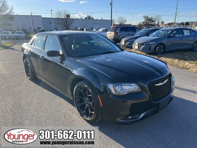 2019 Chrysler 300