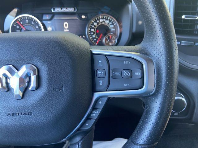 Photo of 2025 Bright White Clearcoat RAM 1500