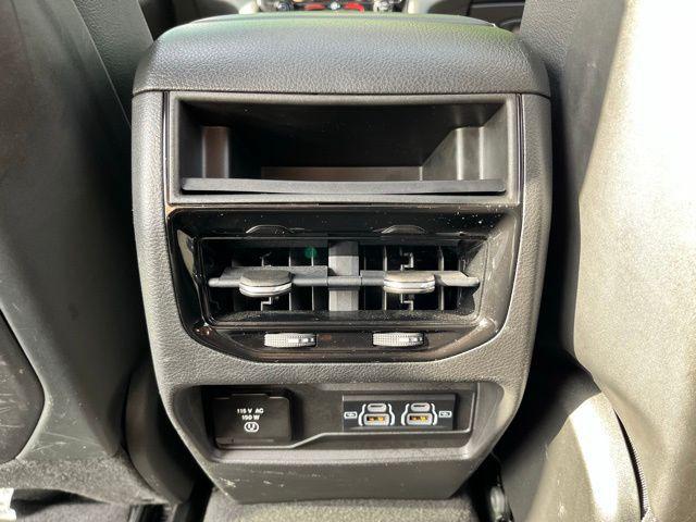 Photo of 2022 Baltic Gray Metallic Clearcoat Jeep Grand Cherokee