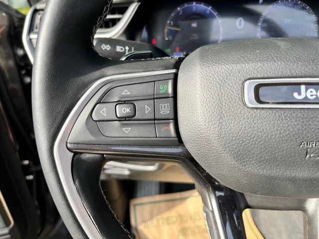 Photo of 2022 Baltic Gray Metallic Clearcoat Jeep Grand Cherokee