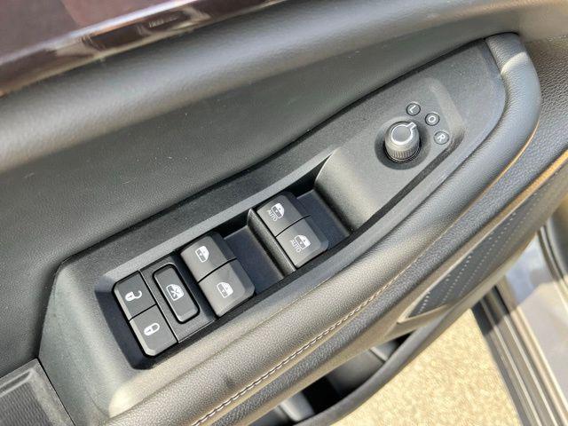 Photo of 2022 Baltic Gray Metallic Clearcoat Jeep Grand Cherokee