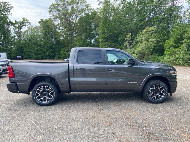 Photo of 2025 Granite Crystal Metallic Clearcoat RAM 1500