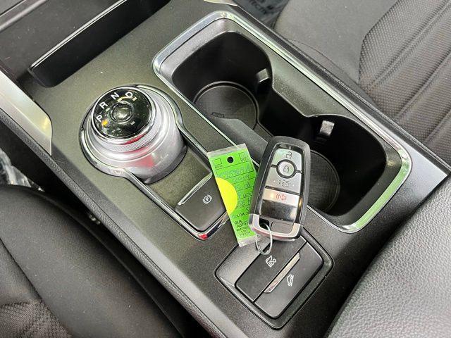 Photo of 2019 Ingot Silver Ford Fusion Hybrid