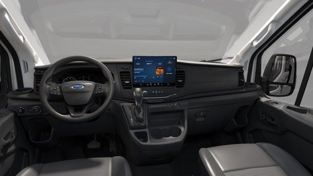 Photo of 2025 Oxford White Ford Transit-250