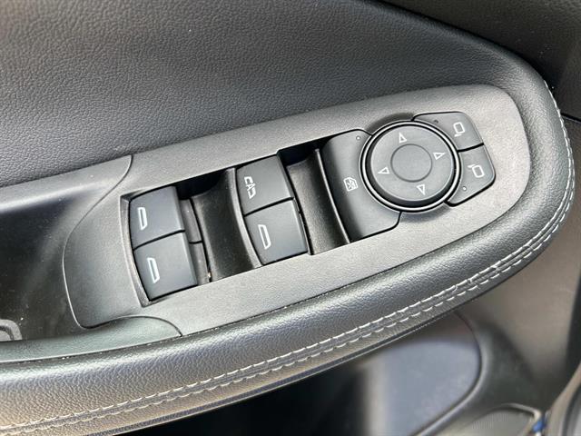 Photo of 2023 Ebony Twilight Metallic Buick Encore GX