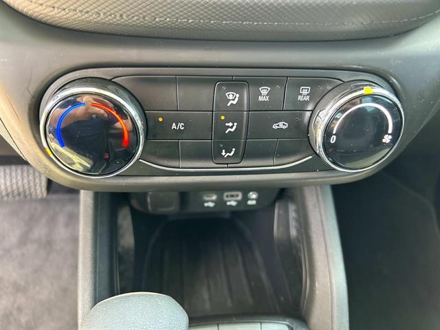 Photo of 2023 WHITE Chevrolet Trailblazer
