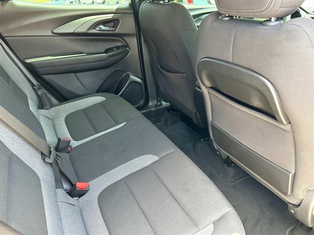 Photo of 2023 WHITE Chevrolet Trailblazer