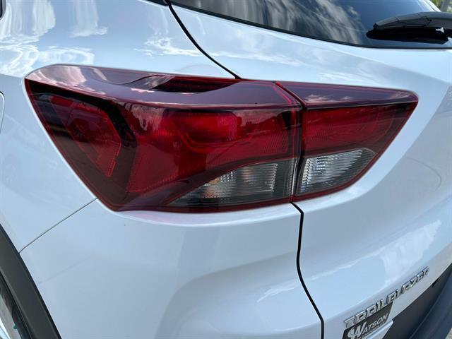 Photo of 2023 WHITE Chevrolet Trailblazer