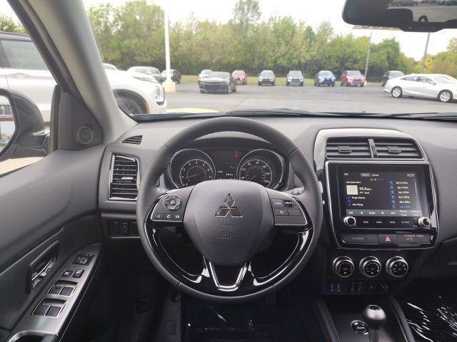 Photo of 2025 Mercury Gray Mitsubishi Outlander Sport