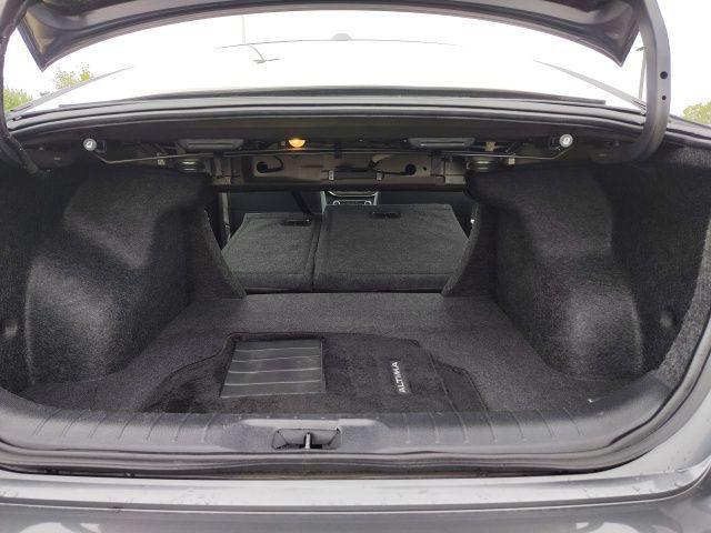 Photo of 2024 Gun Metallic Nissan Altima