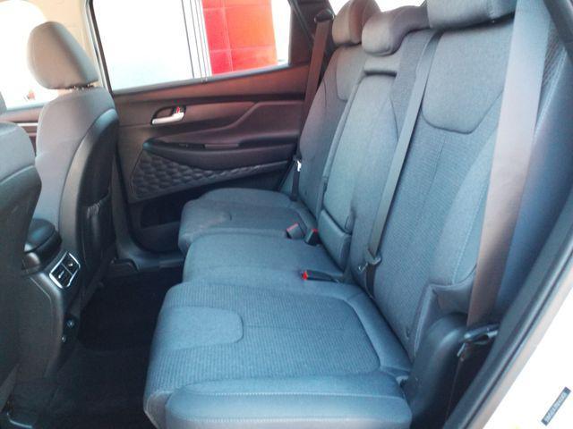 Photo of 2022 Quartz White Hyundai SANTA FE