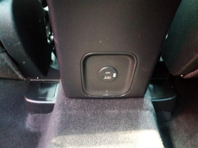 Photo of 2022 Oxford White Ford Escape