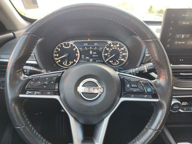Photo of 2023 Brilliant Silver Metallic Nissan Altima