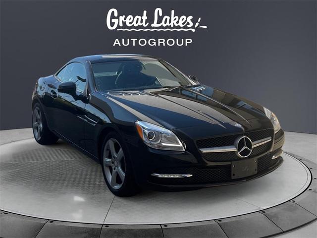 Photo of 2014 Obsidian Black Metallic Mercedes-Benz SLK-Class