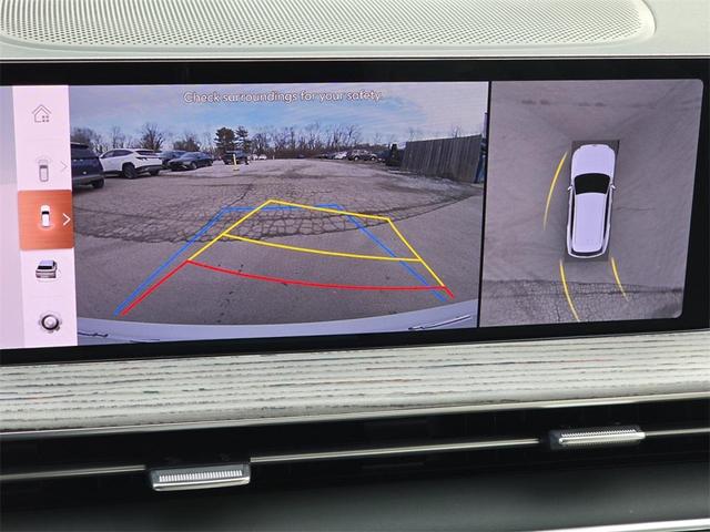 Photo of 2025 Alta White Genesis GV80