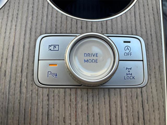 Photo of 2025 Savile Silver Genesis GV80