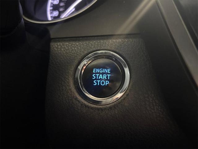 Photo of 2018 Celestial Silver Metallic Toyota Camry