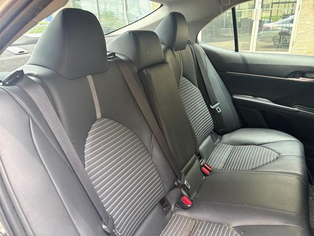Photo of 2018 Celestial Silver Metallic Toyota Camry