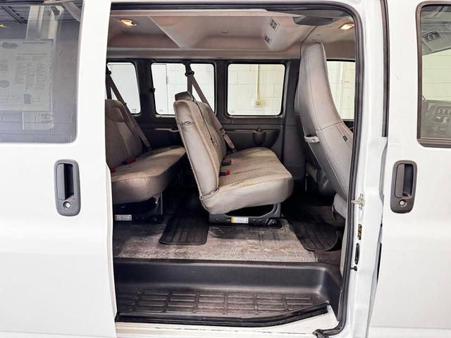 Photo of 2024 Summit White Chevrolet Express 3500