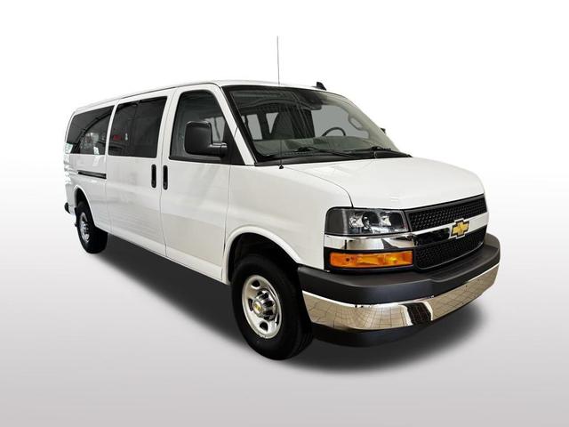 Photo of 2024 Summit White Chevrolet Express 3500