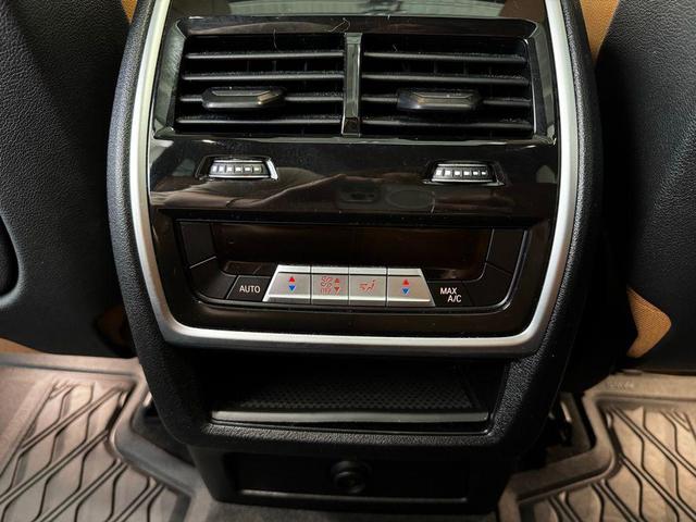 Photo of 2022 Black Sapphire Metallic BMW X5