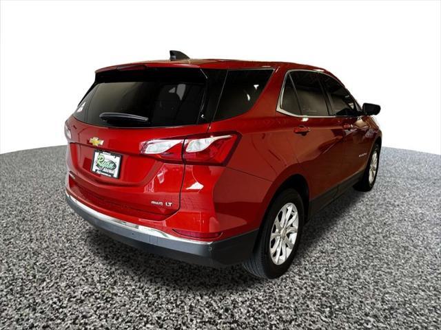 Photo of 2020 Cayenne Orange Metallic Chevrolet Equinox