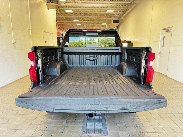 Photo of 2026 Black Chevrolet Silverado 1500