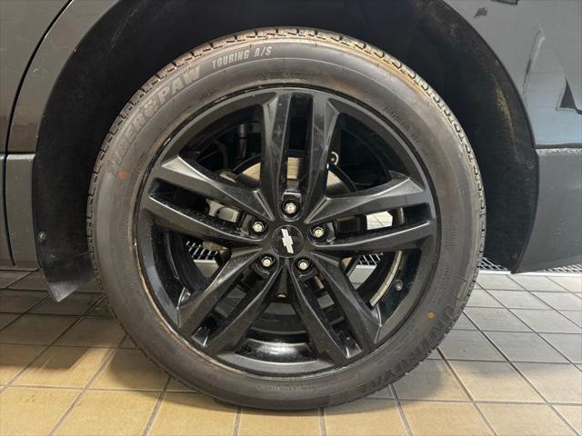 Photo of 2020 Mosaic Black Metallic Chevrolet Equinox