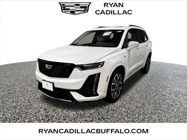 Photo of 2025 Crystal White Tricoat Cadillac XT6