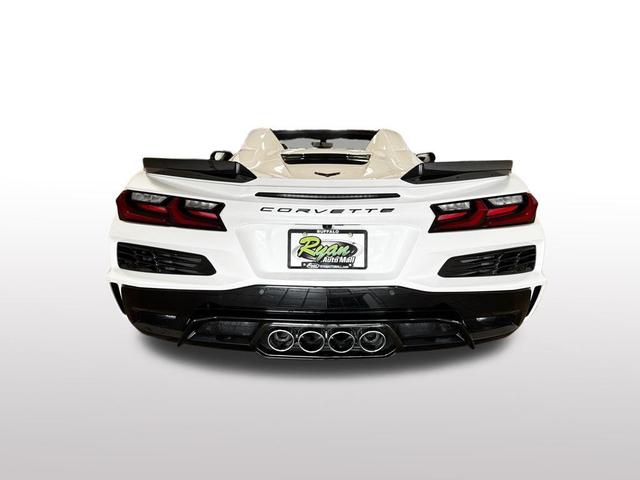 Photo of 2023 White Pearl Metallic Tricoat Chevrolet Corvette