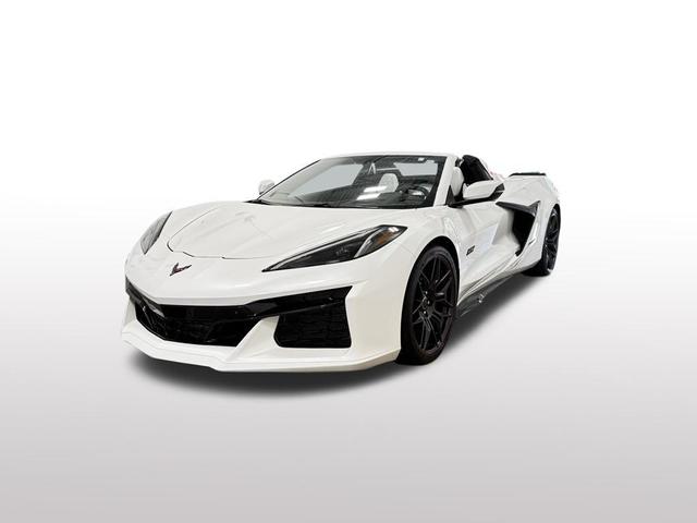 Photo of 2023 White Pearl Metallic Tricoat Chevrolet Corvette
