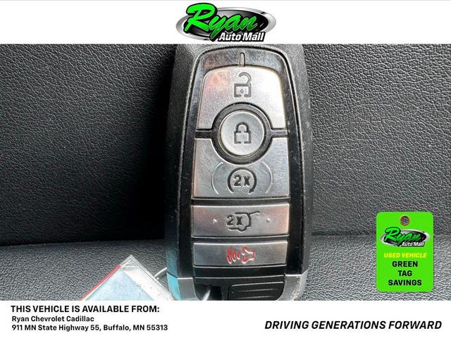 Photo of 2023 Burgundy Velvet Metallic Tinted Clearcoat Ford Edge