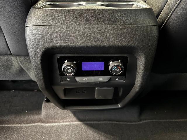 Photo of 2025 Sterling Gray Metallic Chevrolet Traverse