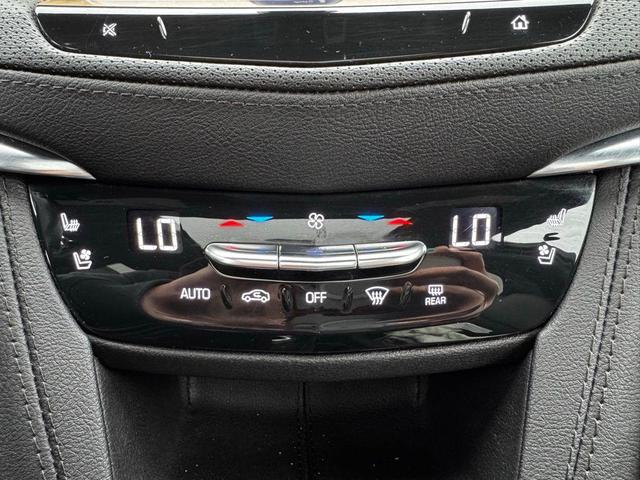 Photo of 2022 Stellar Black Metallic Cadillac XT5