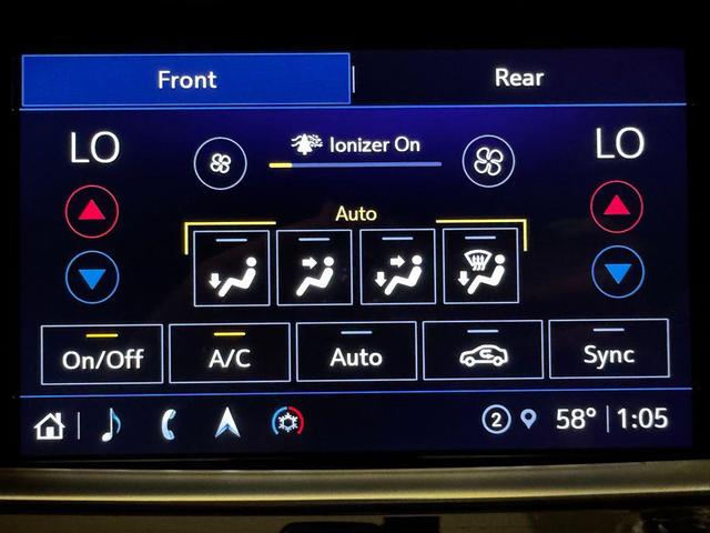 Photo of 2022 Stellar Black Metallic Cadillac XT5