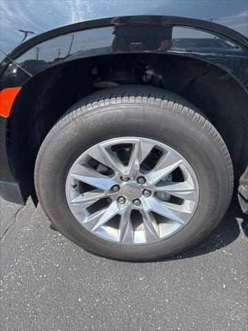 Photo of 2023 Black Chevrolet Suburban
