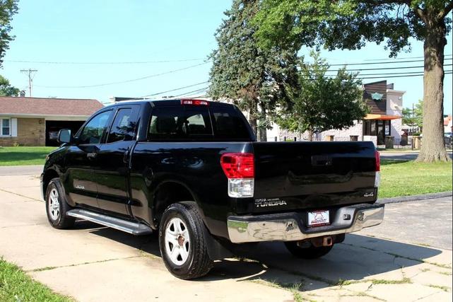 Photo of 2011 Black Toyota Tundra