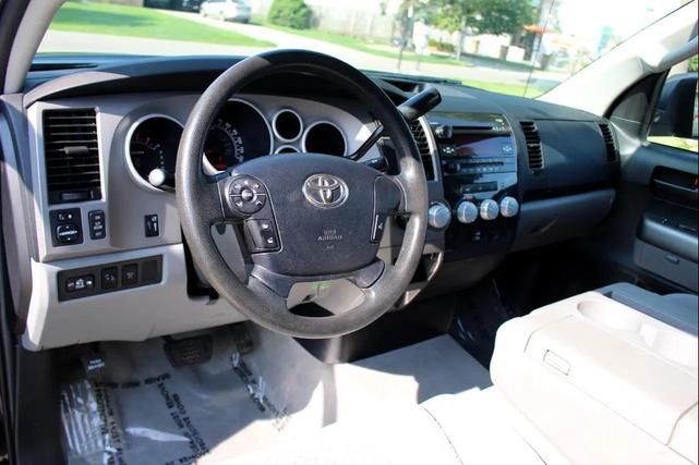 Photo of 2011 Black Toyota Tundra