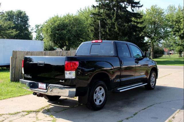 Photo of 2011 Black Toyota Tundra