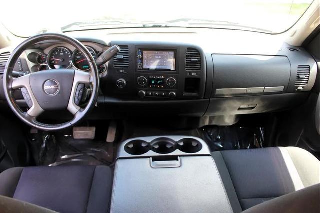 Photo of 2013 Onyx Black GMC Sierra 1500