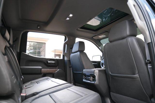 Photo of 2021 Ebony Twilight Metallic GMC Sierra 1500
