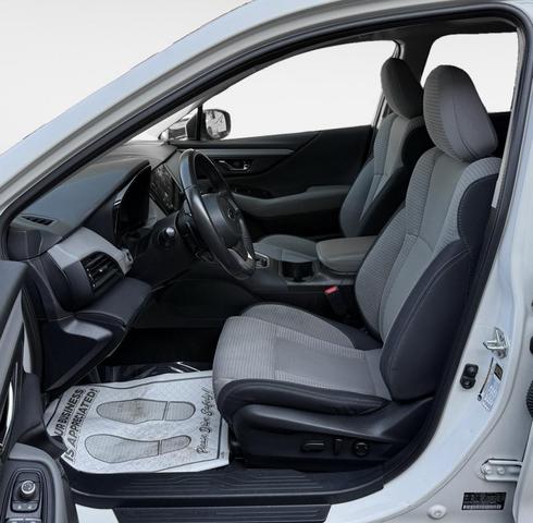 Photo of 2021 Crystal White Pearl Subaru Outback