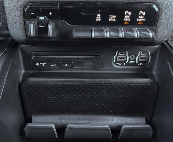 Photo of 2019 Blue Streak Pearlcoat RAM 1500