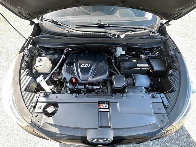 Photo of 2015 Ash Black Mica Hyundai TUCSON