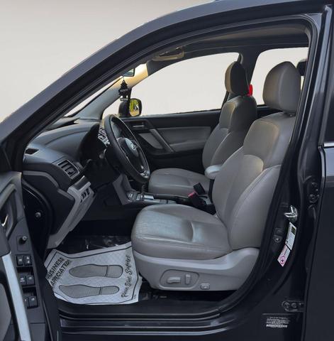 Photo of 2016 Dark Gray Metallic Subaru Forester