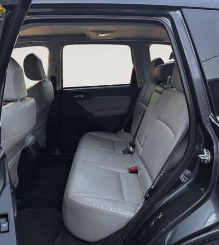 Photo of 2016 Dark Gray Metallic Subaru Forester